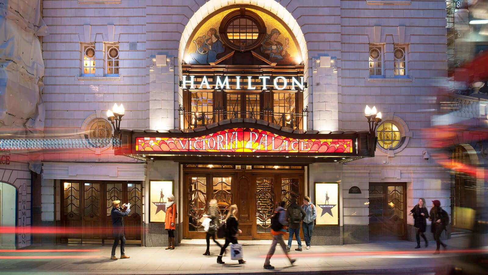 Victoria Palace Theatre exterior front