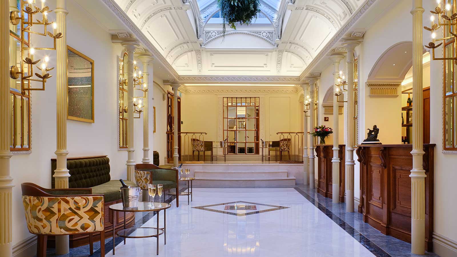 Hire the Sprague Terrace from Delfont Mackintosh Theatres - Suitable for first night receptions, play readings, launch events, and other private functions.